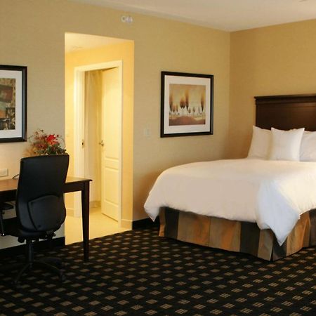 Homewood Suites By Hilton Toronto Airport Corporate Centre Phòng bức ảnh