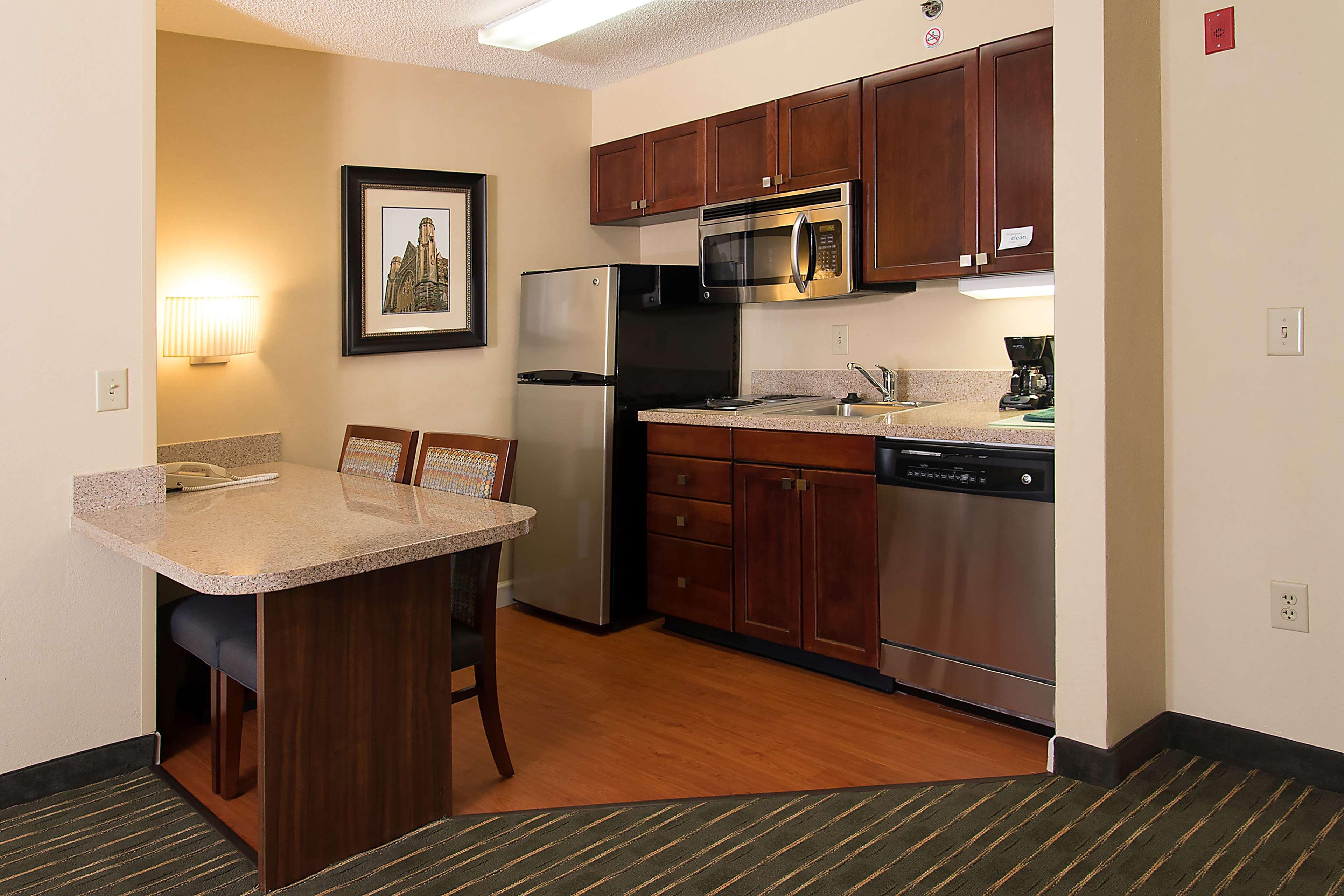 Homewood Suites By Hilton Toronto Airport Corporate Centre Ngoại thất bức ảnh