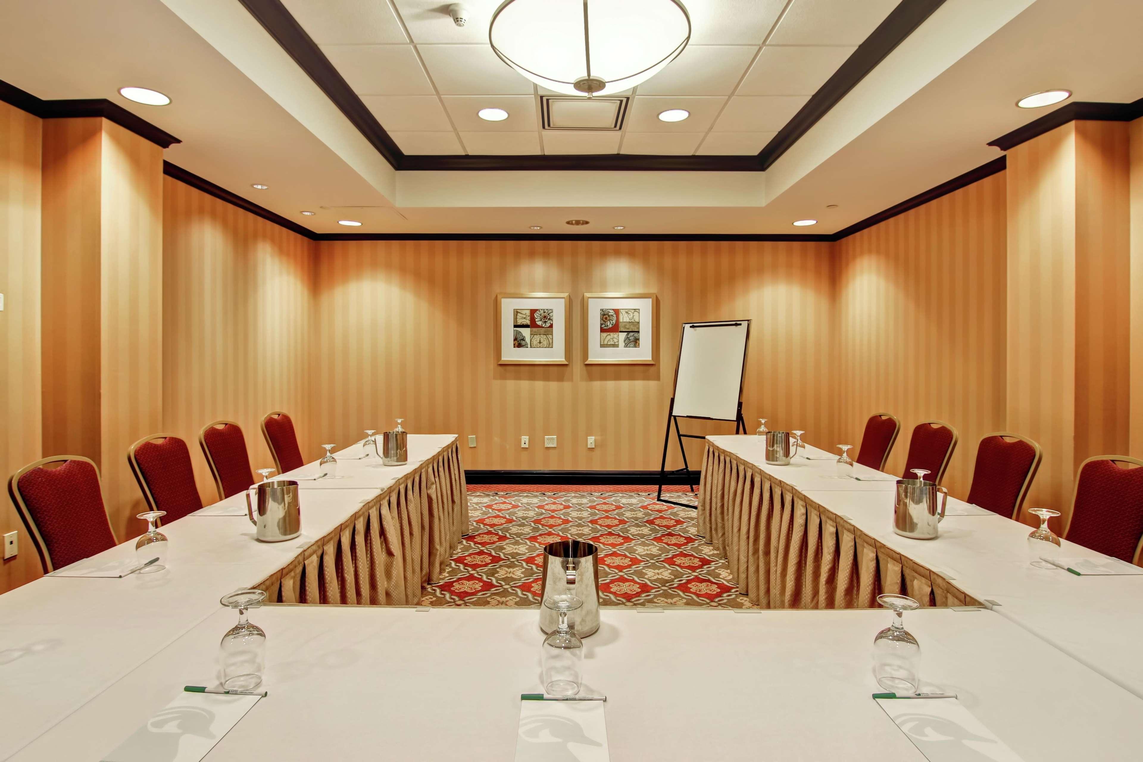 Homewood Suites By Hilton Toronto Airport Corporate Centre Ngoại thất bức ảnh