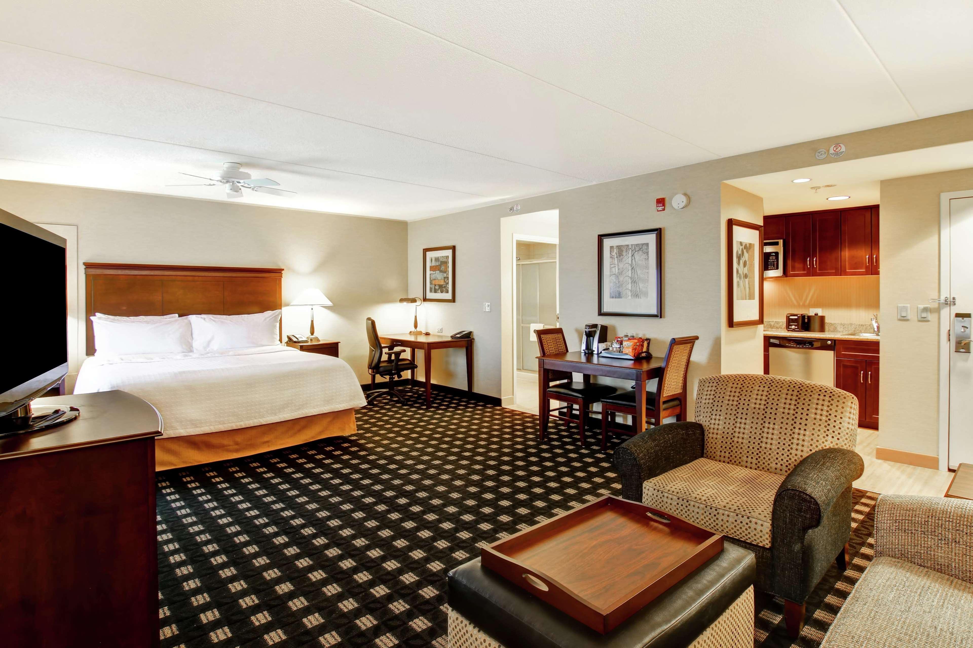Homewood Suites By Hilton Toronto Airport Corporate Centre Ngoại thất bức ảnh