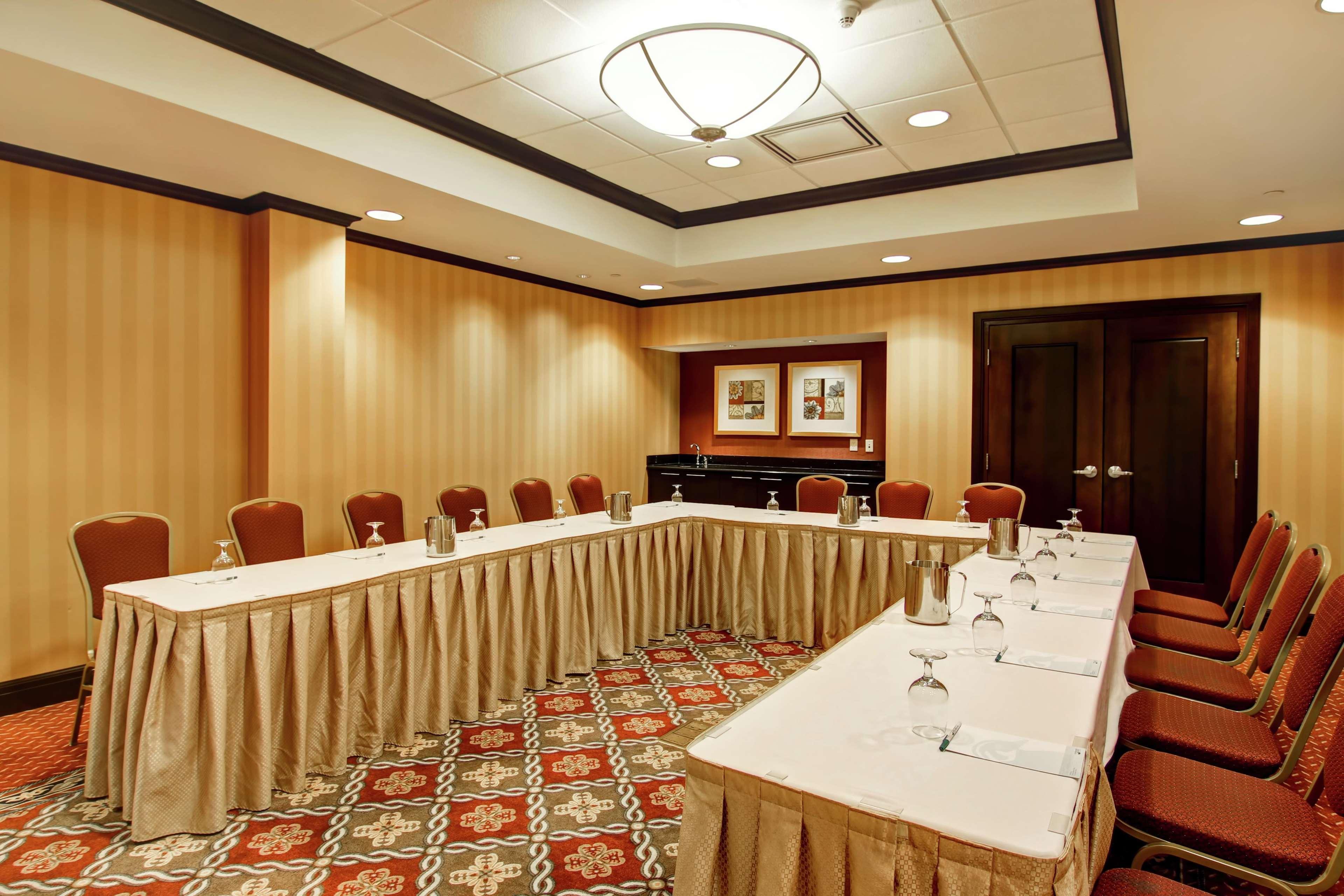 Homewood Suites By Hilton Toronto Airport Corporate Centre Ngoại thất bức ảnh