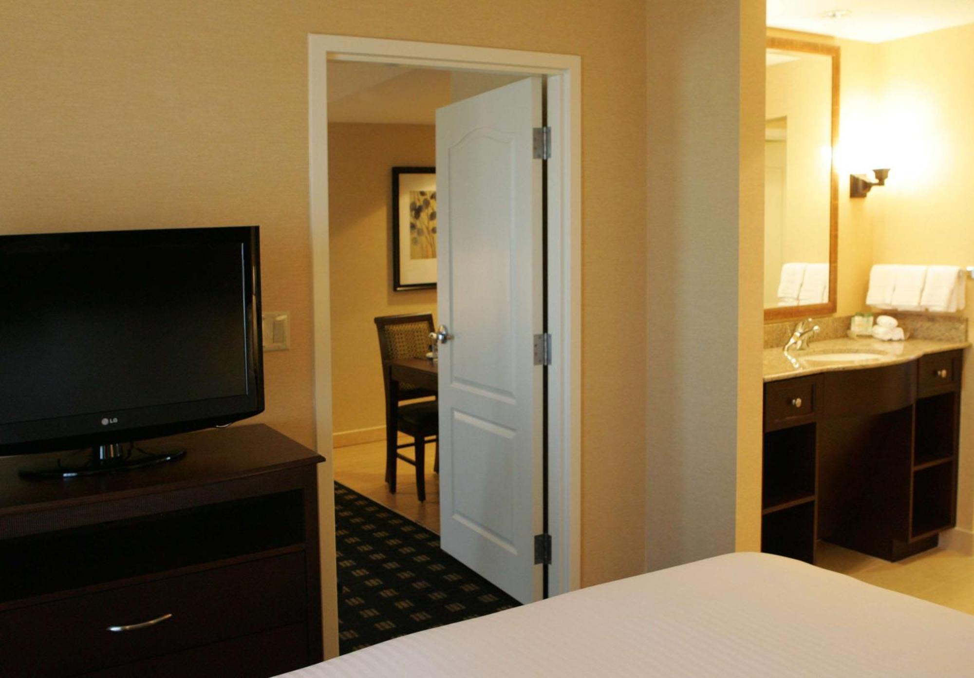 Homewood Suites By Hilton Toronto Airport Corporate Centre Ngoại thất bức ảnh